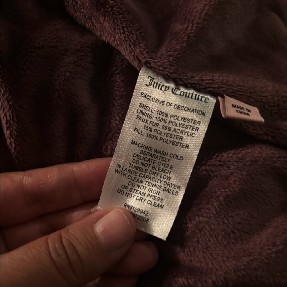 Juicy couture puff jacket girls size 14. Gently used. Plum/dark purple. - Picture 8 of 8